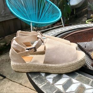 BELLA MARIE vegan suede platform espadrilles. NWOT
